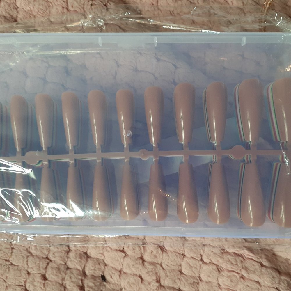 Brand New XL False Nails -240CT